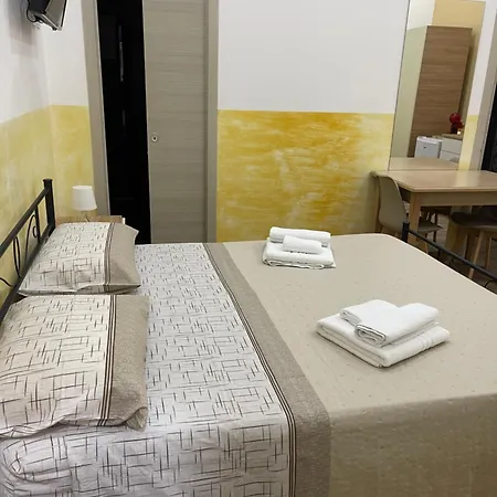 Calabro 21 Appartament Guest house *
