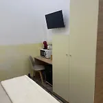Calabro 21 Appartament Гостевой дом